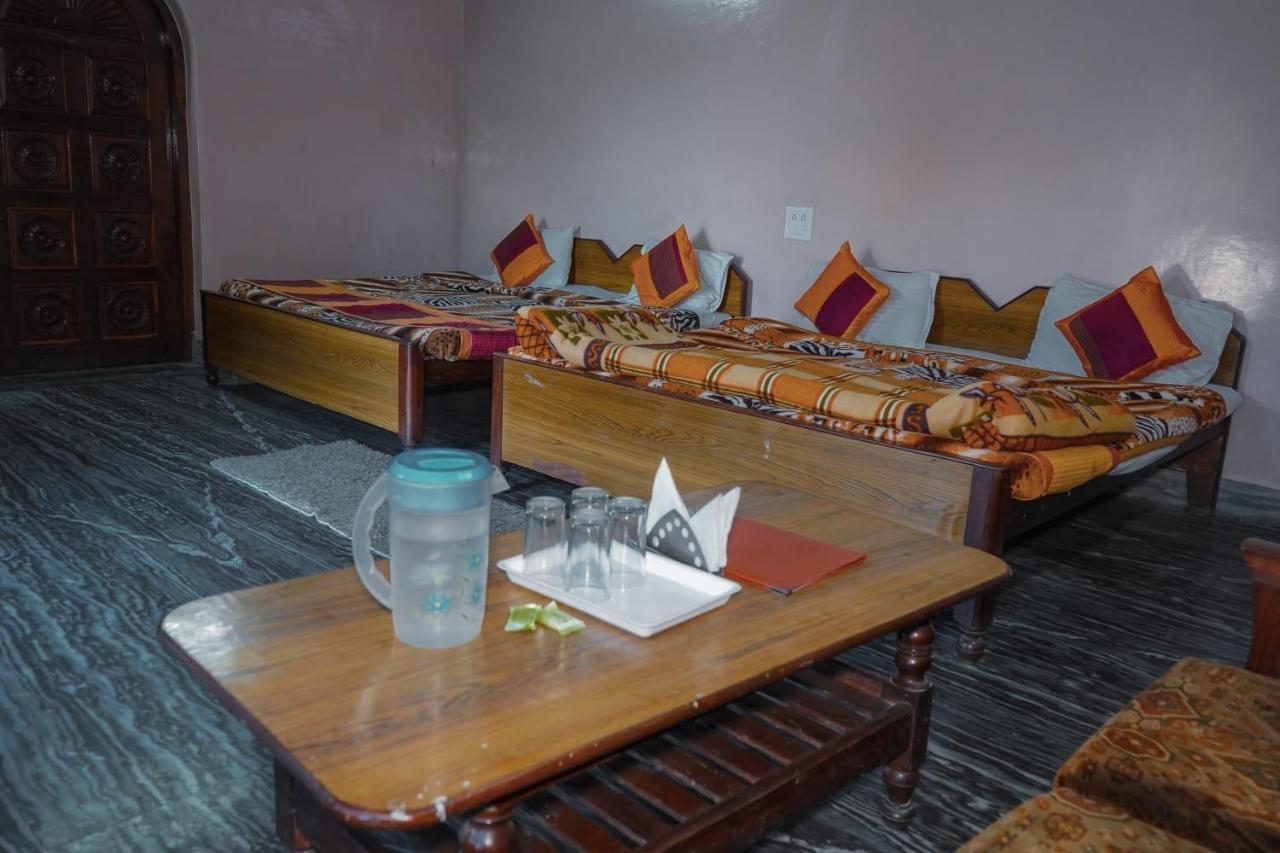 หิมาลายา เมาน์ วิว รีสอร์ต Hotel กอซานี ภายนอก รูปภาพ